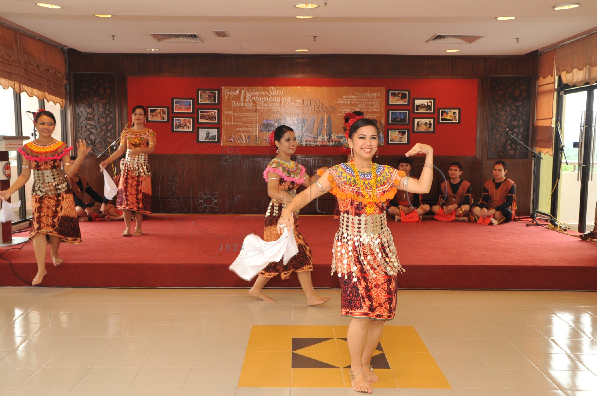 PRO 14 45 THAKSIN PRO 5753